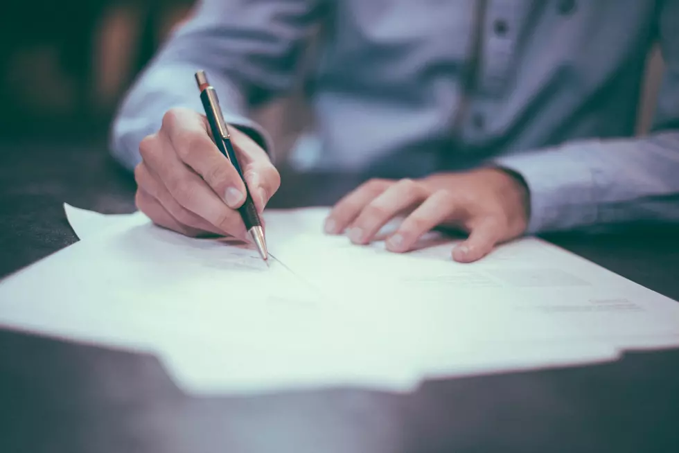 New Illinois Laws Taking Effect in January 2026 (LIST)
